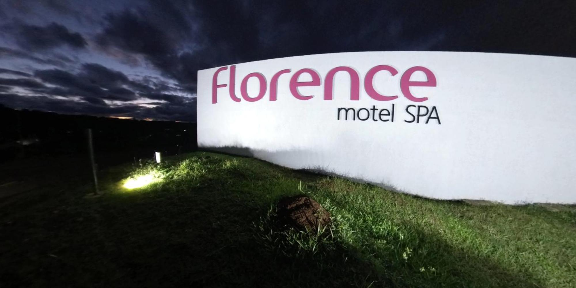 Florence Motel - Santo Angelo-Rs エクステリア 写真